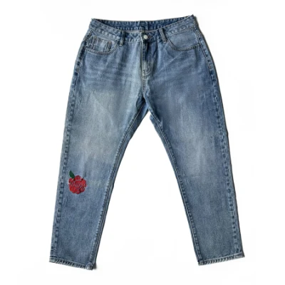 Hersteller von kundenspezifischen Jeans, modische beschädigte Jeans-Stickerei, hoch taillierte Denim-Hosen für Herren